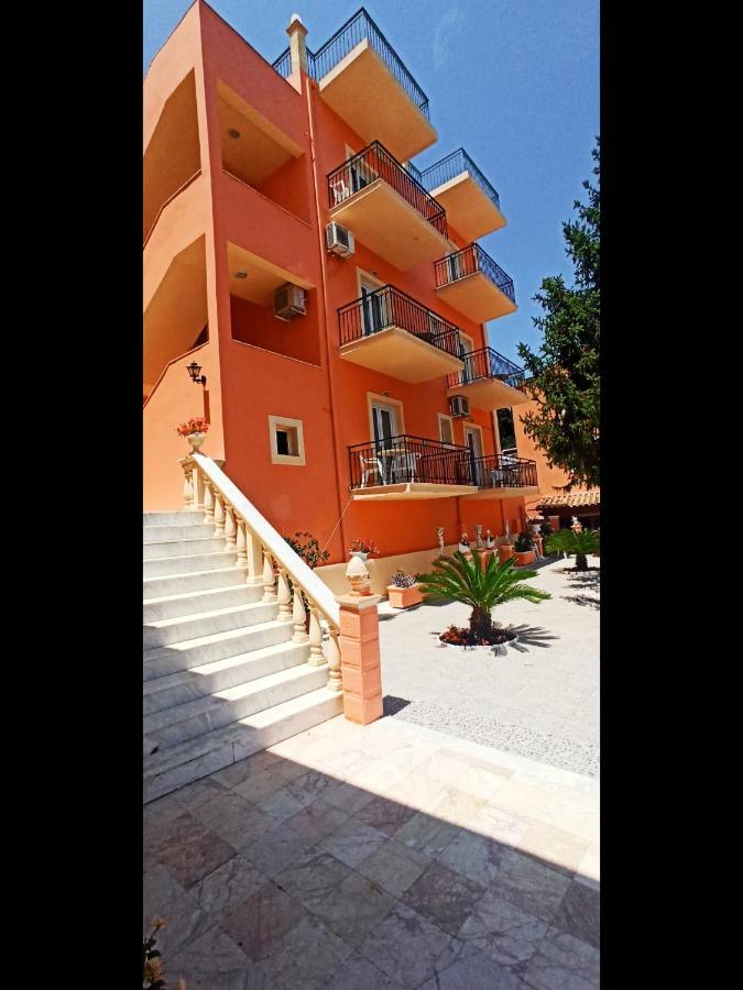 Corfu Sunflower *